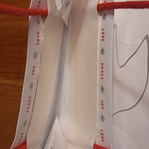 Eaton's Christmas Dreams paper bag - Picture 4 of 7